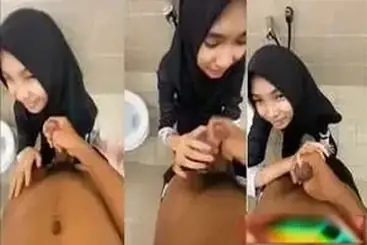 Bokep Jilbab Terbaru Nolak Crot Di Wajah poster