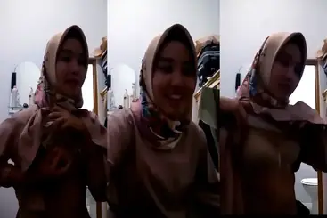 Skandal Oknum Guru Berhijab Main Di Kelas poster